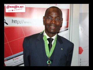 Cérémonie de distinction au SARA: décoration de l'honorable Kouamé Norbert
