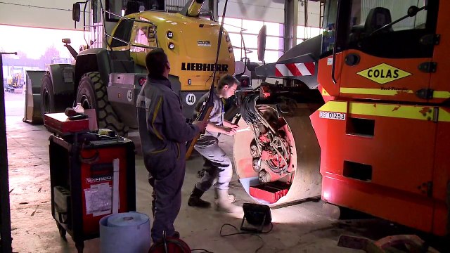 Enquête d’emplois: Maintenance des engins de Travaux Publics