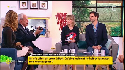 Enorme fou rire dans la Quotidienne sur France 5