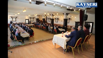 VALİ KAMÇI BÜNYAN İLÇESİ MUHTARLARIYLA BİR ARAYA GELDİ