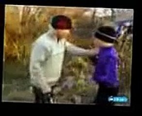 Драка школьников Ну дает мелкий