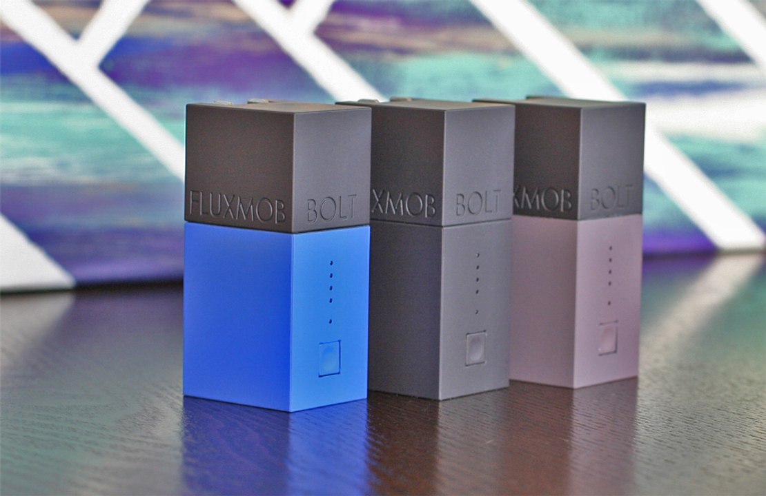 FLUXMOB BOLT Portable Power Adapter: USB Wall Charger and Universal Battery Backup, Pacific