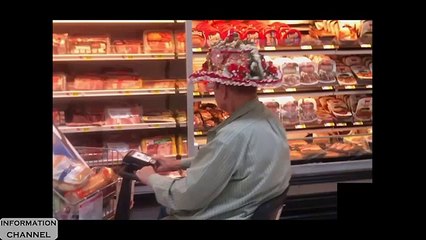 Right moment Funny fail People on walmart vol 12    Oops WTF Pics 2015