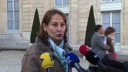 Royal assure qu'il n'y aura "pas de coupure d'électricité"