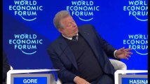 Davos 2017 : Enjeux et perspectives de la transition vers les énergies propres (avec Patrick Pouyanné, DG de Total)
