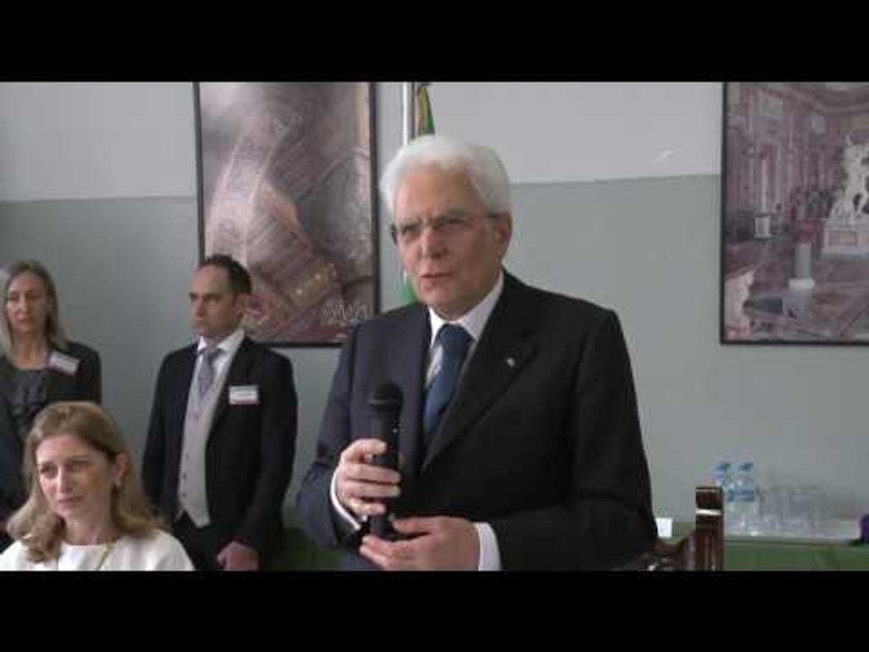 Atene - Il Presidente Mattarella alla scuola Italiana (18.01.17)