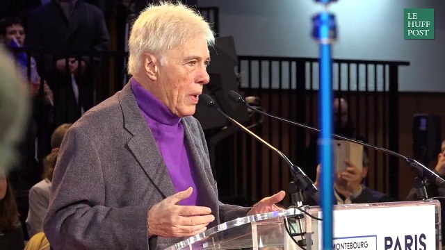 Guy Bedos est venu au Grand Meeting d'Arnaud Montebourg à Paris