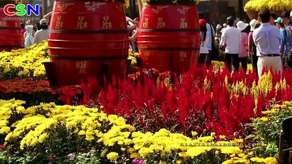 Câu Chuyện Đầu Năm - Hiền Thục
