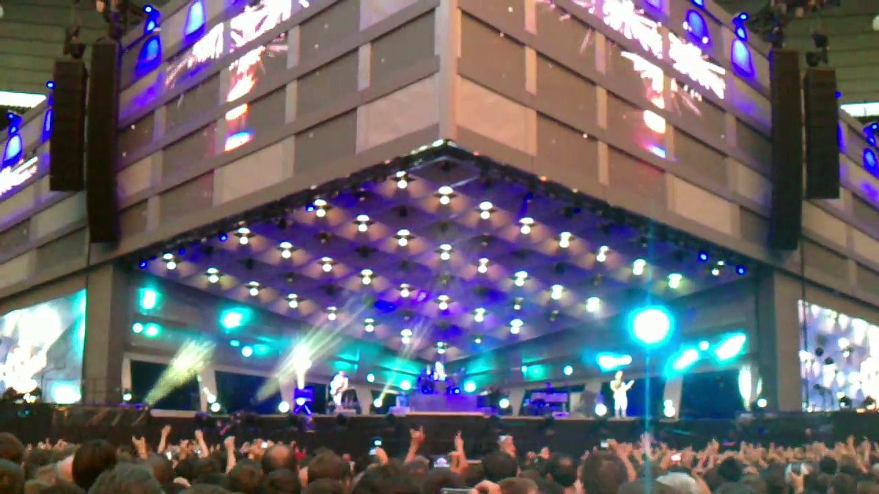 Muse - Guiding Light - Paris Stade de France - 06/11/2010