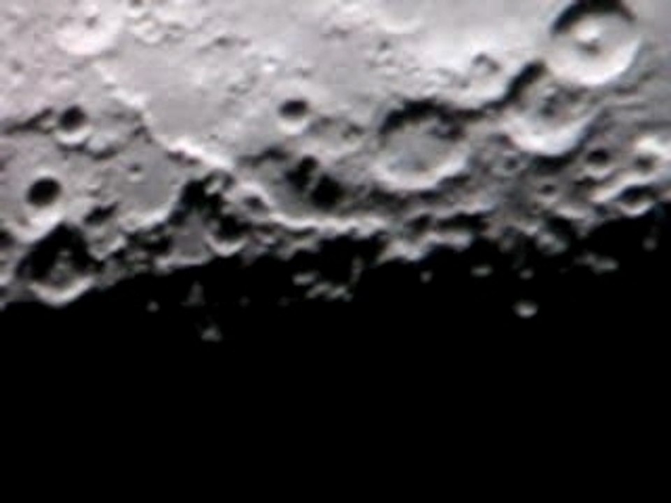 La Lune au télescope