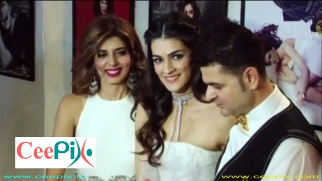 Very Sexy and Beautiful Kriti Sanon At Dabboo Ratnani Calendar 2017 Launch