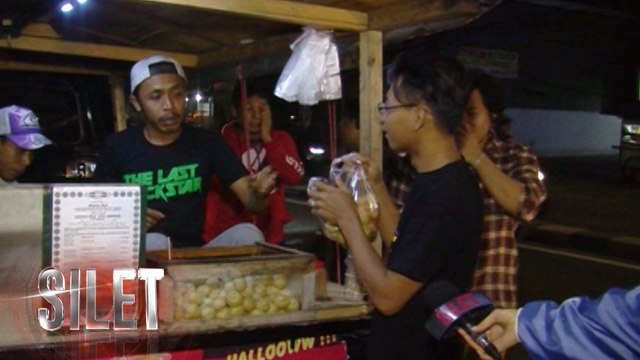 Kehebohan Fenomena Tahu Bulat - Silet 19 Januari 2017