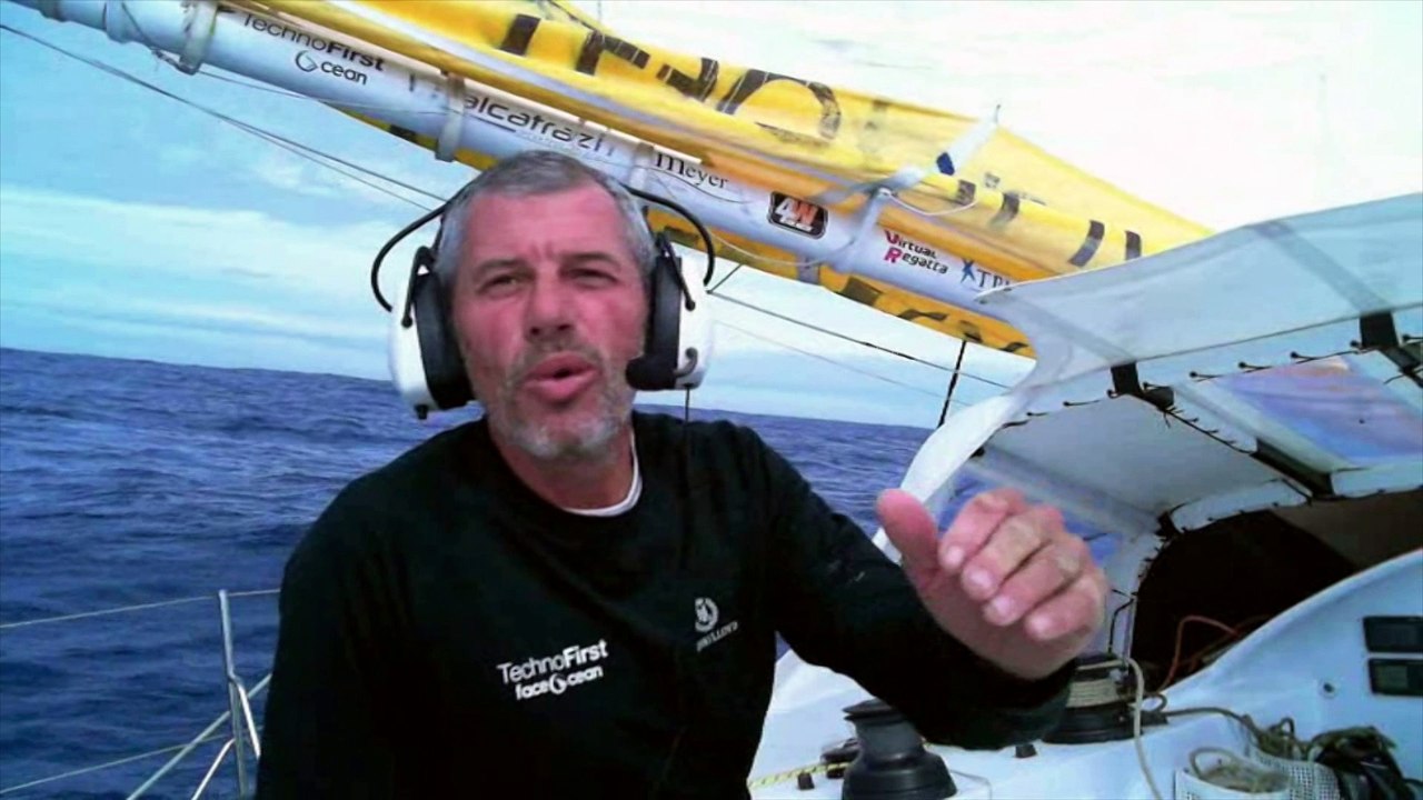 J74 : Sébastien Destremau à 2500 milles du Cap Horn / Vendée Globe