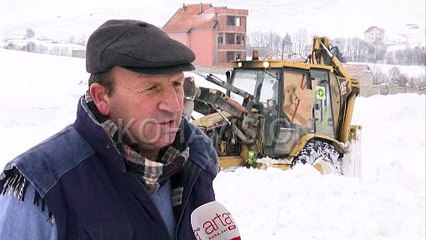 Banorët e Mirenës së Lipjanit tash 4 ditë të bllokuar nga bora