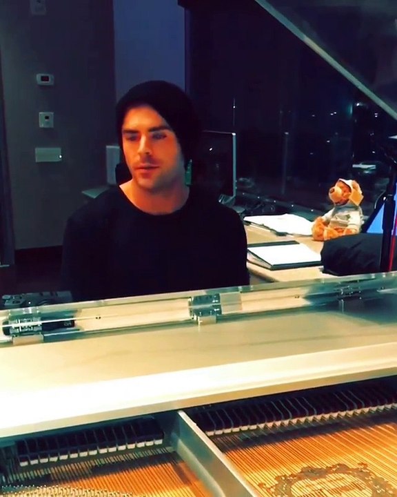 Zac Efron on Instagram- “Happy Birthday @andybovine. This one is for you. #PianoSkills”