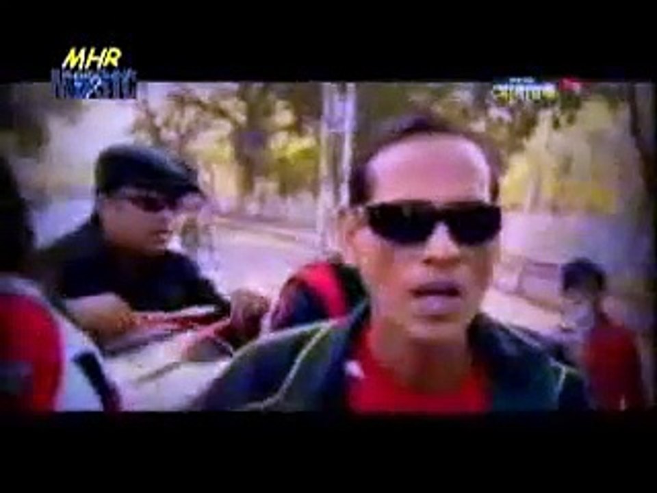 Alal O Dulal By Azam Khan