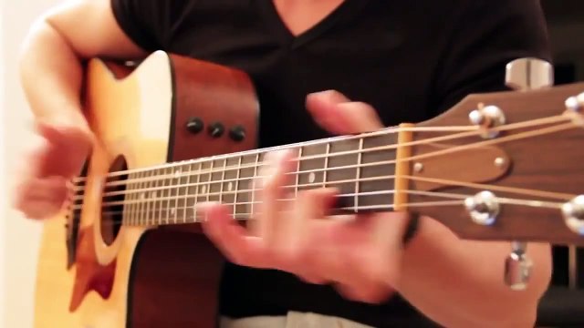 Как виртуозно играть на гитаре. Этот парень знает как. Это талант
