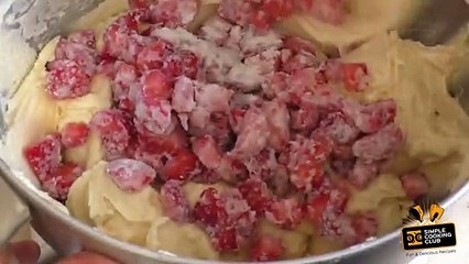 Easiest And Quickest Strawberry Cake