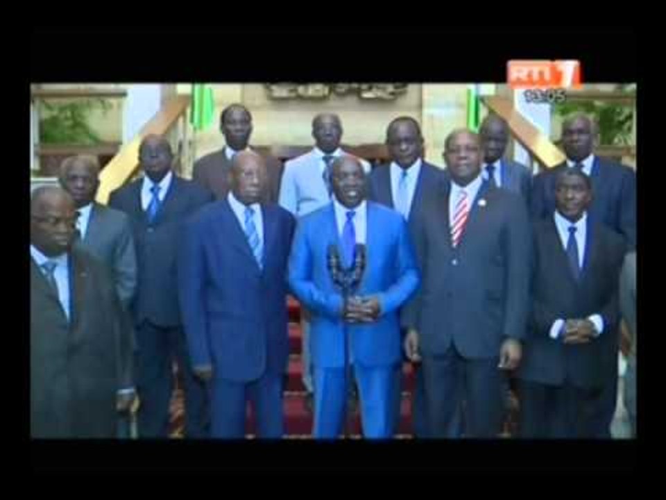 RTI - Le président de la république Alassane Ouattara reçoit les anciens généraux de l'armée