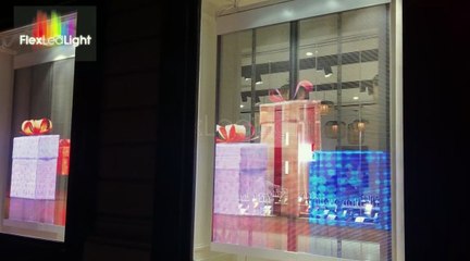 Écrans transparents - Flagship Orange - Place de l'Opera - Paris