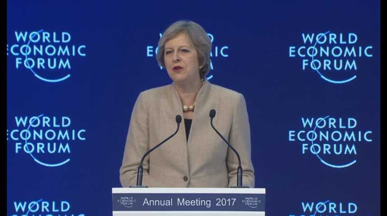 Davos 2017 : (ré)écoutez l’intervention de Theresa May, venue défendre le Brexit
