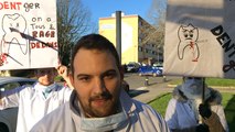 Les dentistes manifestent devant la CPAM