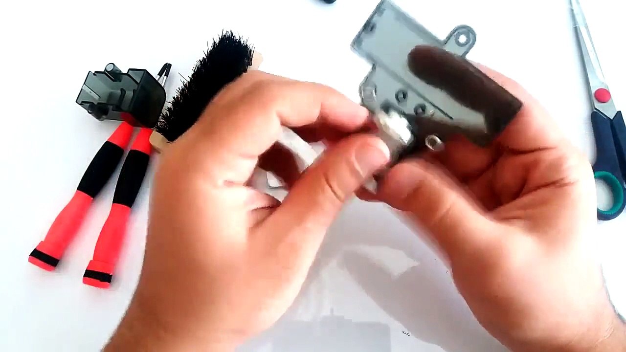 Brush Robot - How to Robot - Electronics Robot - Next Generation Robot - Creative Toys