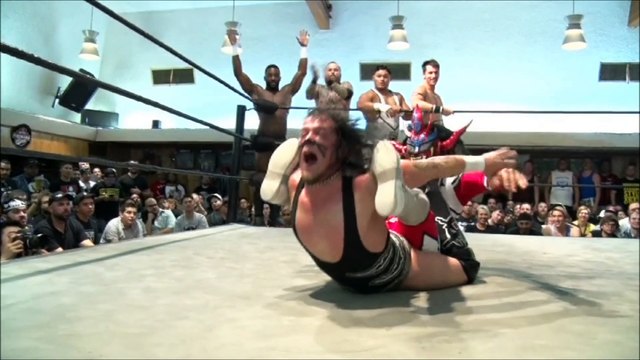 Space Bro Psycho Kitty Killers vs. some other team? idk?