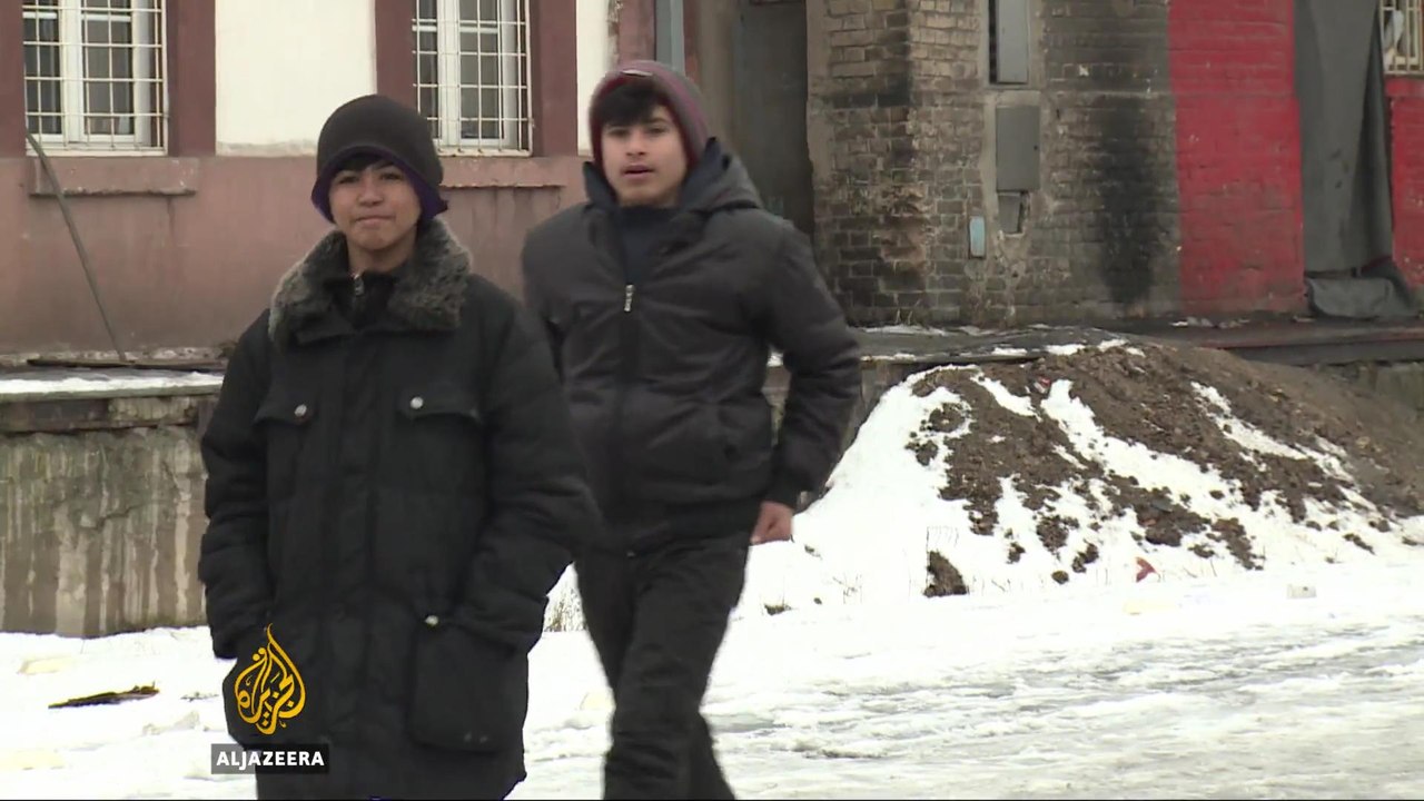 Unaccompanied refugee children roam streets of Serbia's Belgrade