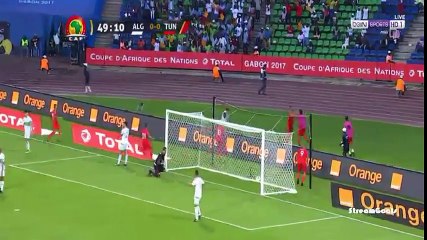 But contre son camp de Bensebaini - Algérie vs. Tunisie