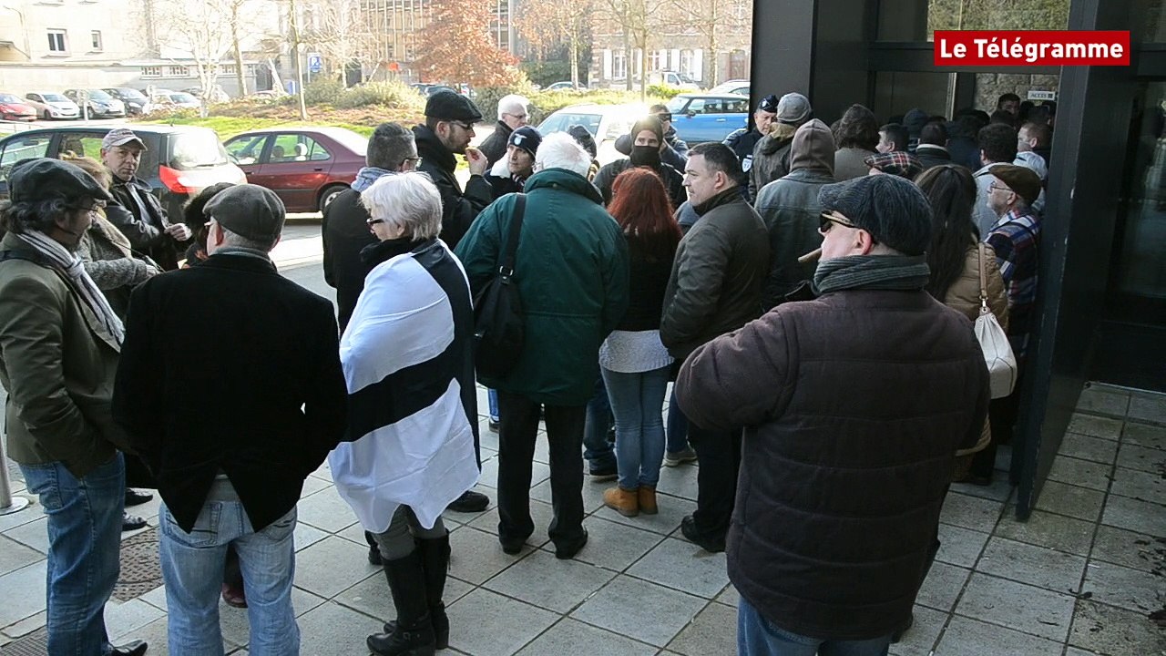 Arzon (56). Procès "Manif anti-migrants" : les réactions des avocats