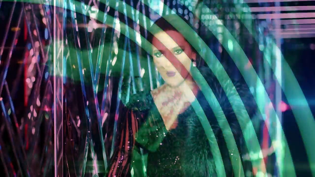 Demet Akalin Hande Yener irem Derici  Super HiT 3 Kilp