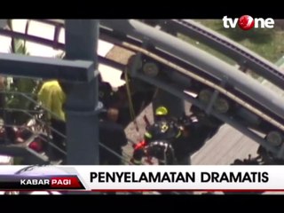 Roller Coaster Penuh Penumpang Macet di Ketinggian 20 Meter