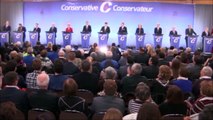 Un politicien canadien tente de parler français lors d'un débat