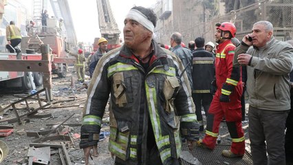 Iran : au moins 20 pompiers tués dans l'effondrement d'un immeuble (euronews (en français))