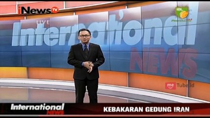 30 Petugas Damkar Tewas saat Padamkan Gedung di Iran