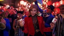 【ローラ CM】ジムビーム『エネルギッシュ・ダウンタウン』篇 30秒  サントリー