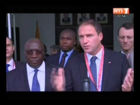 Le premier ministre Daniel Kablan Duncan reçoit une délégation d'homme d'affaires autrichien