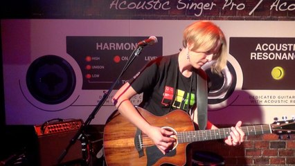[NAMM] Boss Acoustic Singer Live