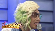 It's Showtime: Vice introduces his pet