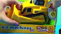 CAT E Z Machines Bulldozer Mighty Machines in action kids construction toy trucks playdoh play