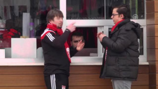 Işitme Engelli Taraftara Çirkin ve Kötü Tezahürat Cezası