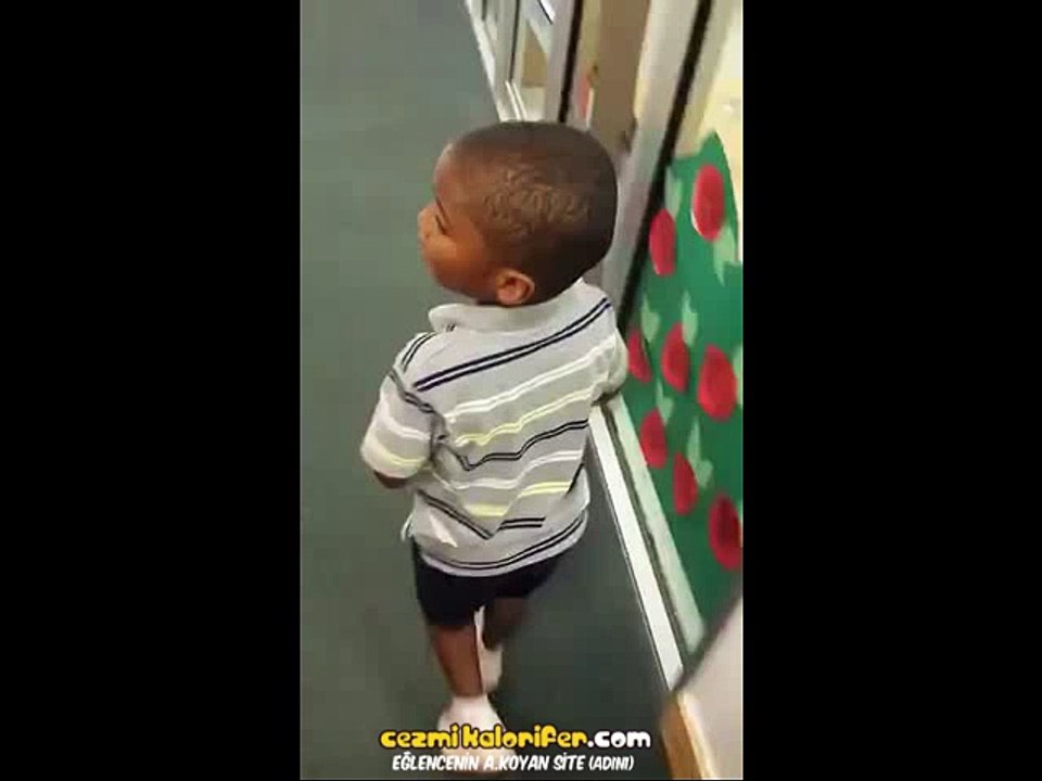 Hasta Olduğundan Bir Süredir Okula Gidemeyen Tyler'ın Okula Geri Döndüğünde Karşılaştığı Sevgi Gösterisi