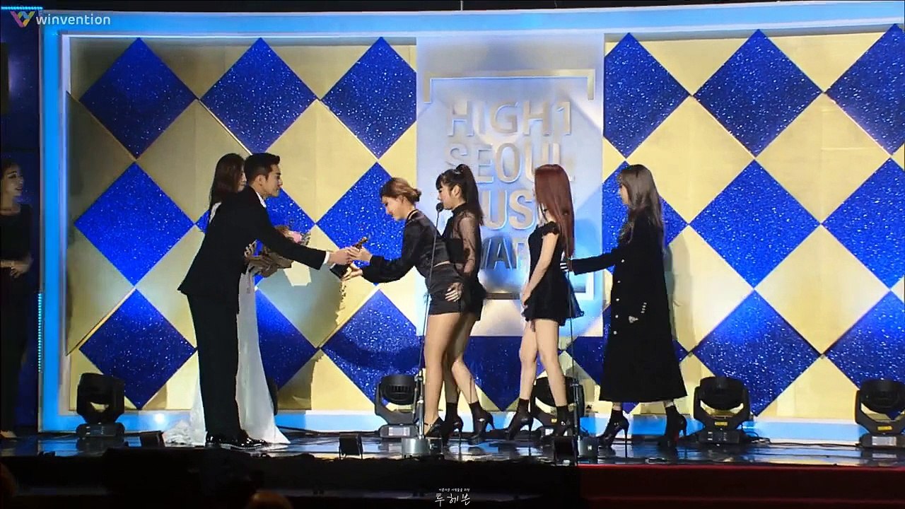 [ENG SUB] 170119 Mamamoo Wins Bonsang (Seoul Mu...