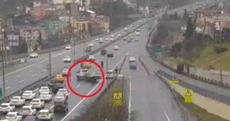 15 Temmuz Şehitleri Köprüsü'nde İki Şerit Kapatıldı