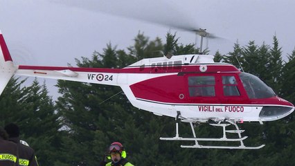 Bomberos rescatan a 8 personas con vida tras alud en Italia