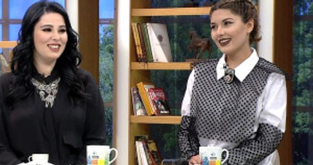 Bahar Candan, Babasından Özür Dileyip Çıplak Sesle Şarkı Söyledi