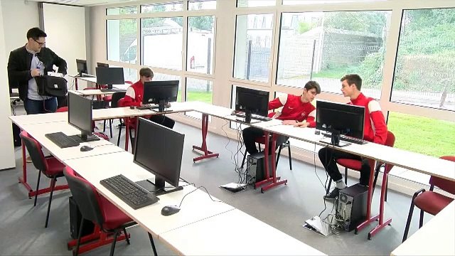 Tous au stade : l'avant-match Brest - Red Star (1ère partie)