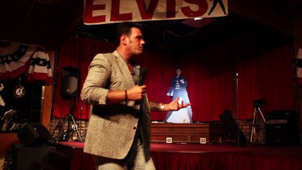 Franz Goovaerts sings 'Suspicious Minds' Elvis Week 2016
