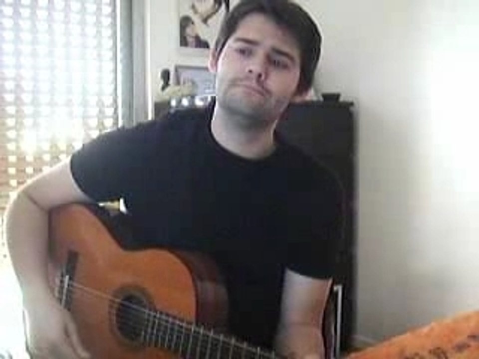 Serre moi (pas trop quand même) [TRYO]